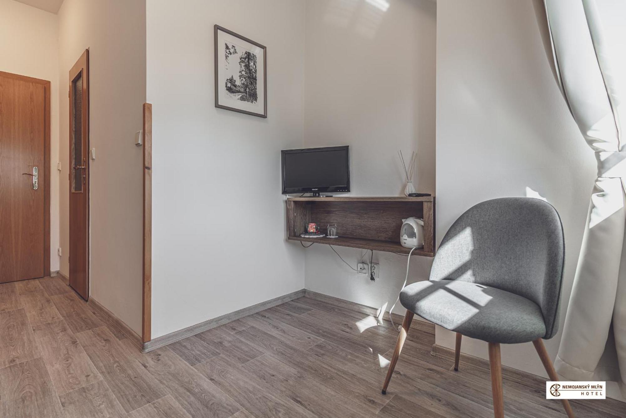 Hotel Nemojansky Mlyn Nemojany Eksteriør billede