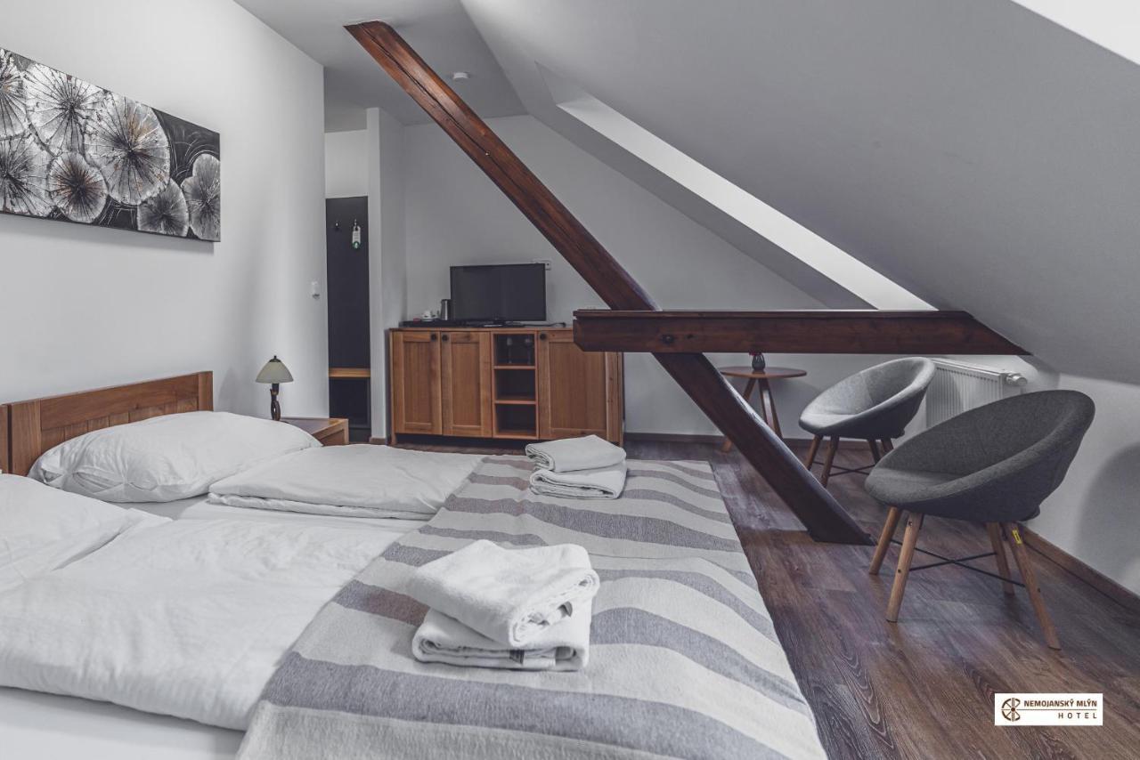 Hotel Nemojansky Mlyn Nemojany Eksteriør billede